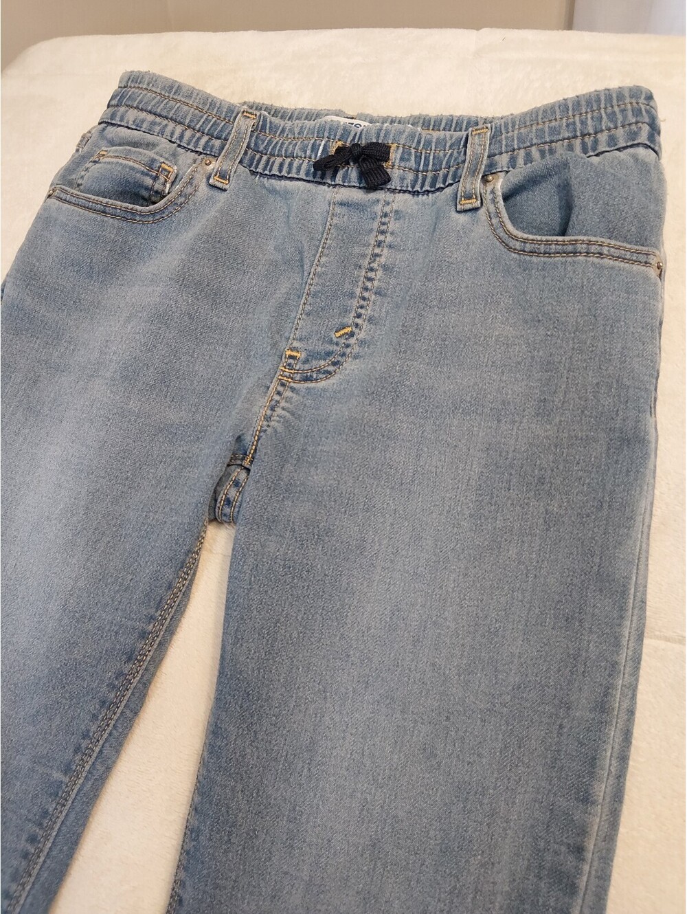Denizen from Levi's Boys' Light Blue Denim Jeans. 14R 0067